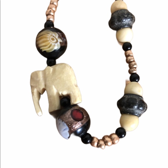 Host Pick Carved Elephant Necklace - Picture 5 of 6